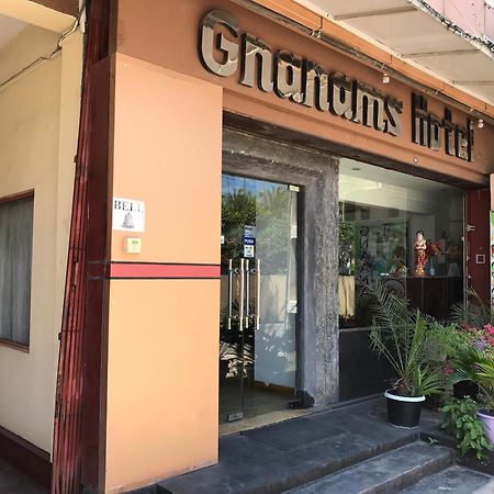 Gnaanams Hotel And Restaurant Jaffna Kültér fotó