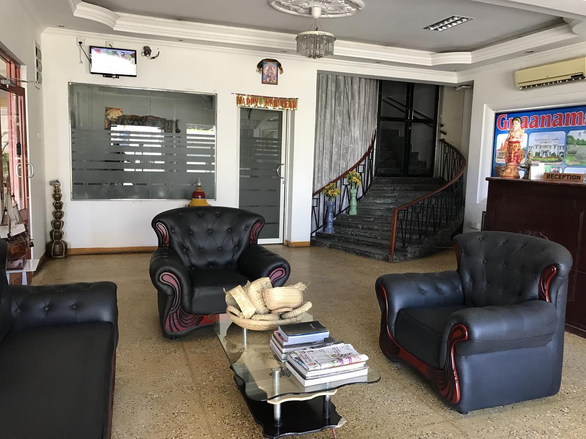 Gnaanams Hotel And Restaurant Jaffna Kültér fotó