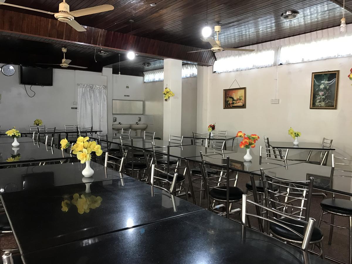 Gnaanams Hotel And Restaurant Jaffna Kültér fotó